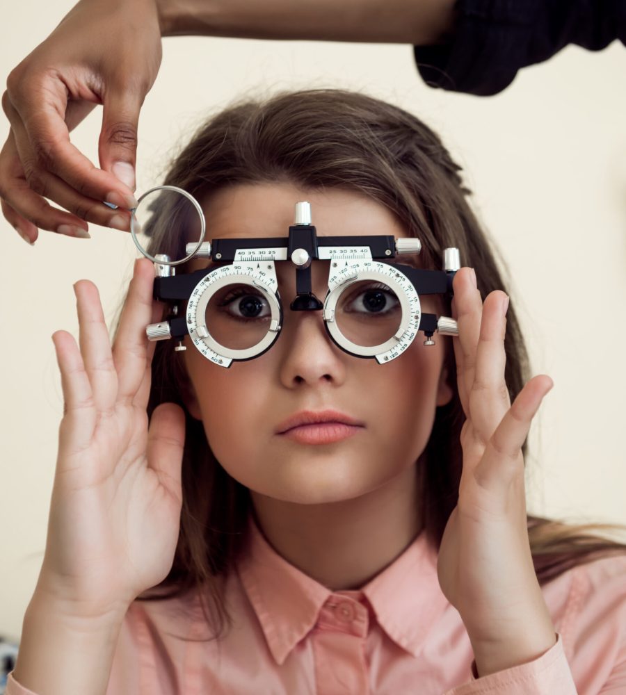 Best eye doctor In Thane